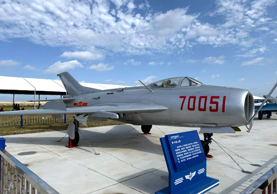 湾湾：長春航展曝新戰術，殲-6改裝無人機？