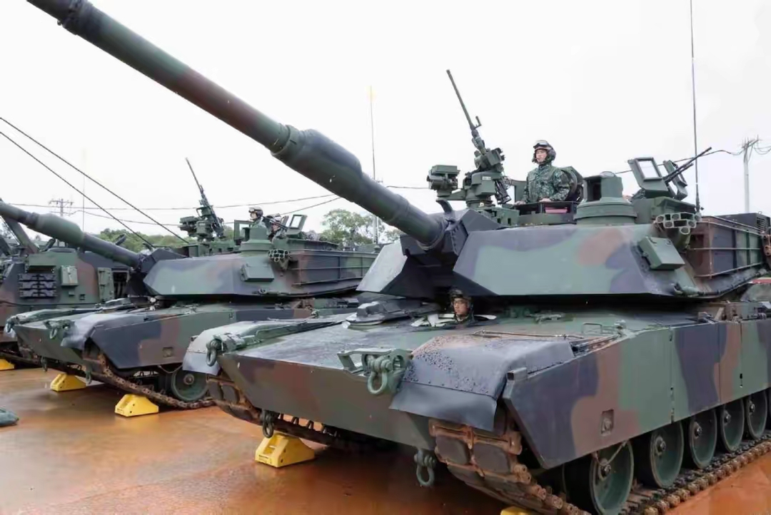 湾湾：M1A2T坦克戰車终于成軍了！