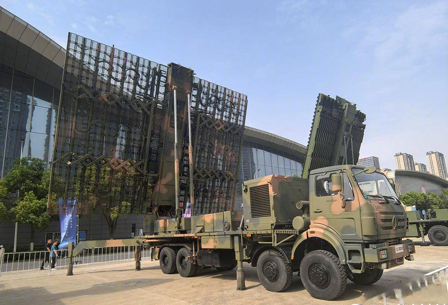 岛蛙讨论：遭美軍空襲瞬間癱瘓！委內瑞拉的中制雷達