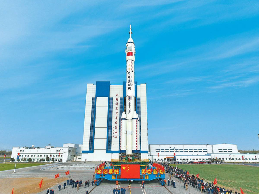韩国网民热议“神舟 23”号飞船发射成功，月球争夺战拉开帷幕？
