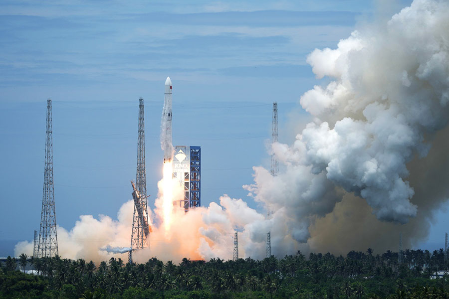 印度网友：中国火箭迎来属于自己的“SpaceX高光时刻”，完成全球首次网系回收