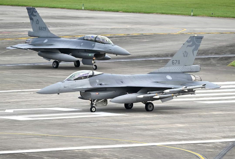 岛蛙讨论：新型F-16V滯留夏威夷近月軍中傳出受美中會影響